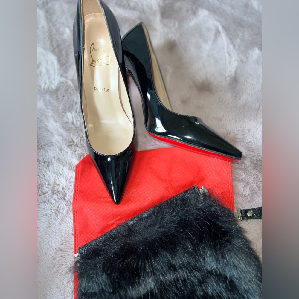 Women shoes